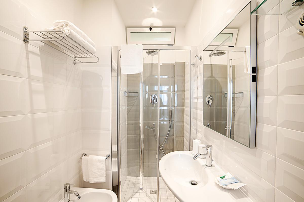 Hotel Mirabel Ріміні Екстер'єр фото